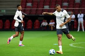 赖某一得分 赖某一得分